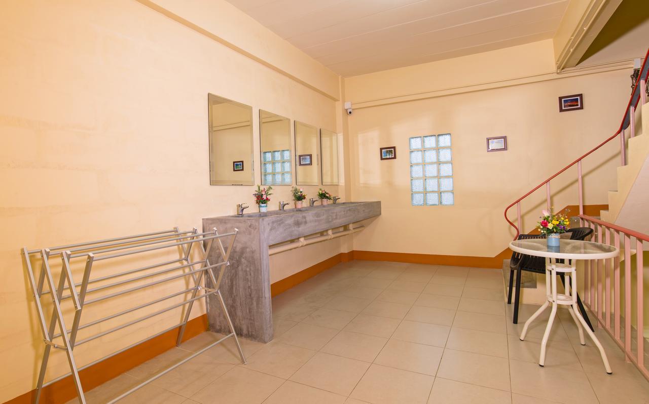 Chaofar De Hostel Krabi town Kültér fotó